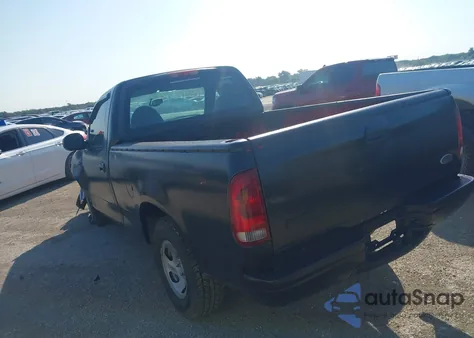 2003 Ford F-150 Xl/Xlt z USA, uszkodzony, nr VIN 1FTRF172X3NA22419